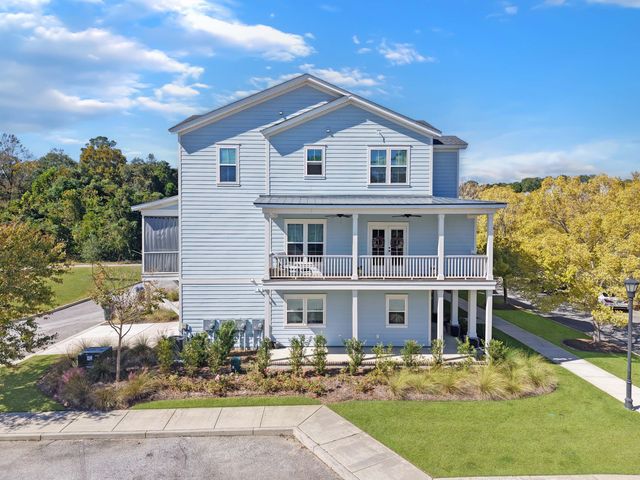 139 Sabal Court, Summerville, SC 29483