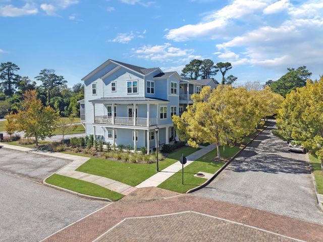 139 Sabal Court, Summerville, SC 29483