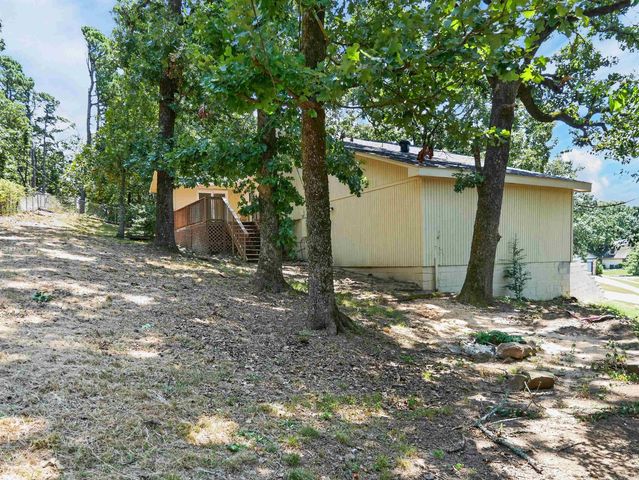 6 Desoto Forest Cv, Little Rock, AR 72212