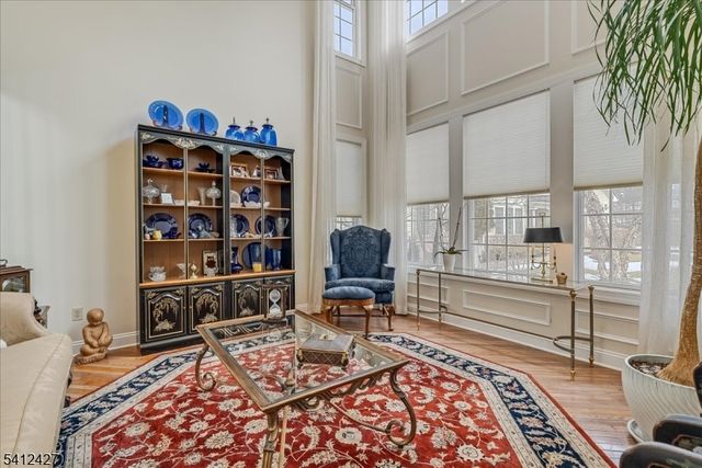 71 Schindler Way, Fairfield Twp., NJ 07004