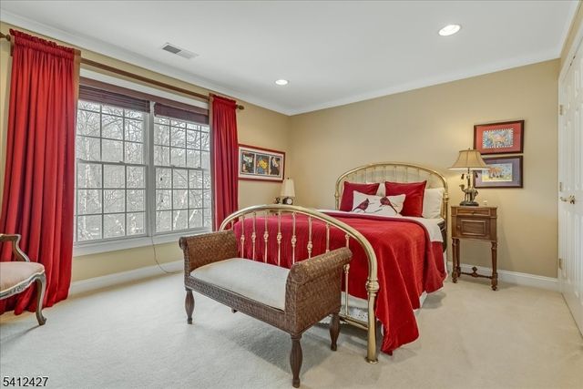 71 Schindler Way, Fairfield Twp., NJ 07004