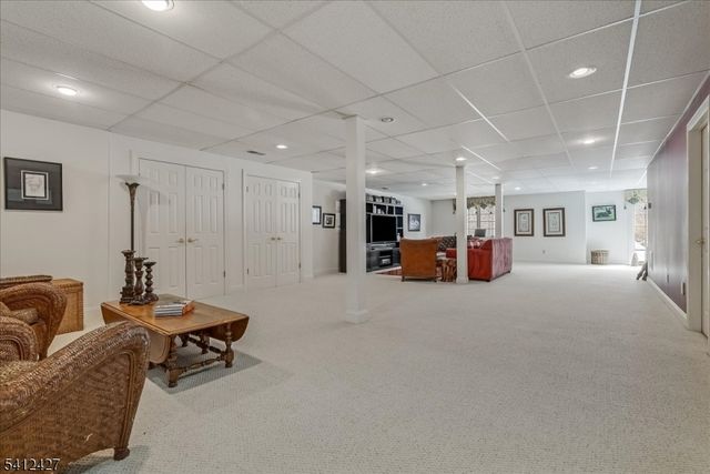 71 Schindler Way, Fairfield Twp., NJ 07004