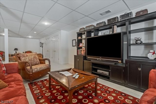 71 Schindler Way, Fairfield Twp., NJ 07004