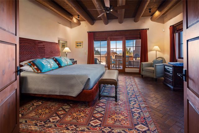 95 Lodge Trail, Santa Fe, NM 87506