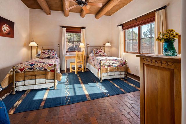 95 Lodge Trail, Santa Fe, NM 87506
