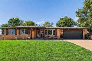 1035 Market Street, Carlisle, IA 50047