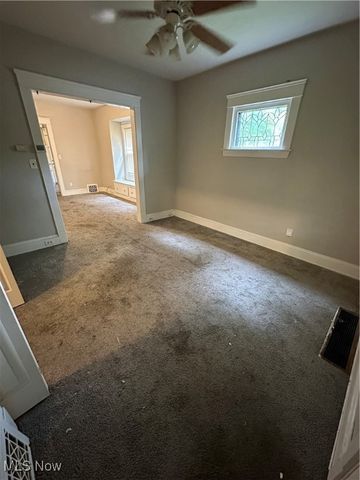 2099 W 81st Street Down, Cleveland, OH 44102