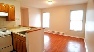 3 Sunderland 6, Boston, MA 02121