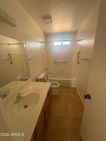 1890 W 15TH Lane, Apache Junction, AZ 85120