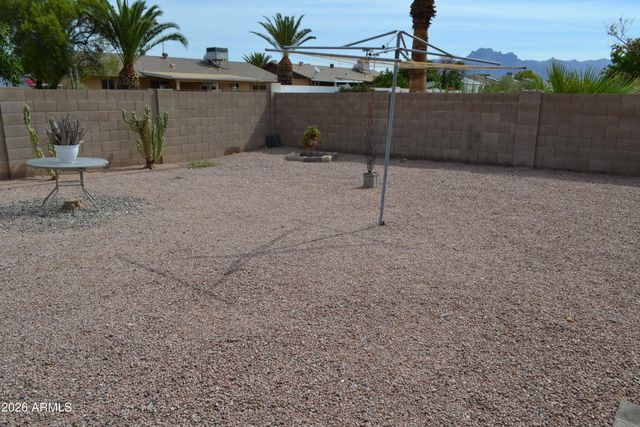 1890 W 15TH Lane, Apache Junction, AZ 85120