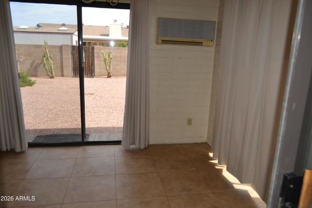 1890 W 15TH Lane, Apache Junction, AZ 85120