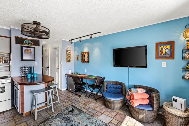 6102 Seawall Boulevard 162, Galveston, TX 77551