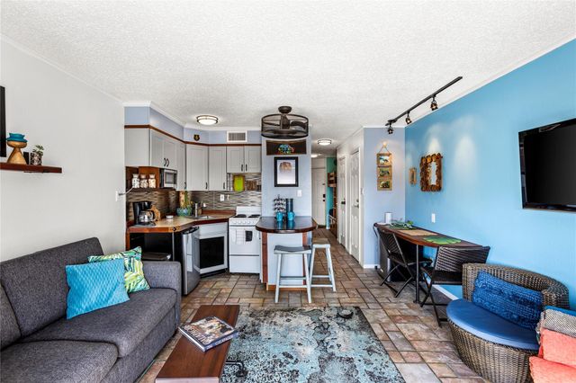 6102 Seawall Boulevard 162, Galveston, TX 77551