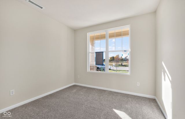 6856 Seabiscuit Road, Whitestown, IN 46075