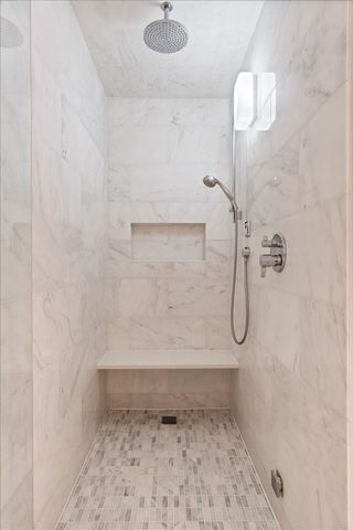 422 W Deming Place 4, Chicago, IL 60614
