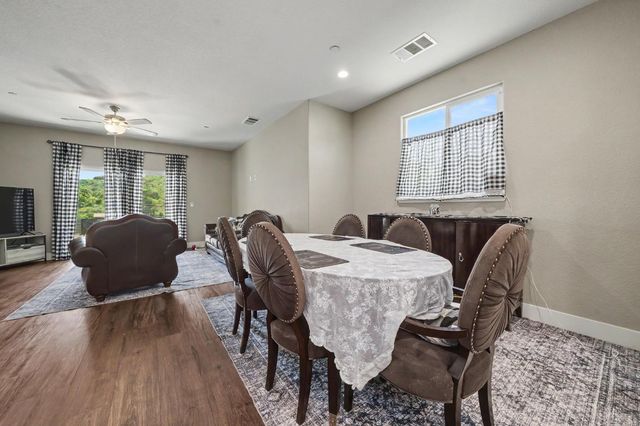 1016 Jackson Gate Rd, Jackson, CA 95642