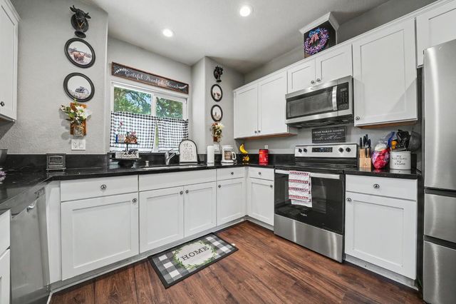 1016 Jackson Gate Rd, Jackson, CA 95642