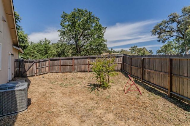 1016 Jackson Gate Rd, Jackson, CA 95642
