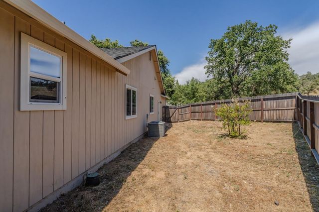1016 Jackson Gate Rd, Jackson, CA 95642