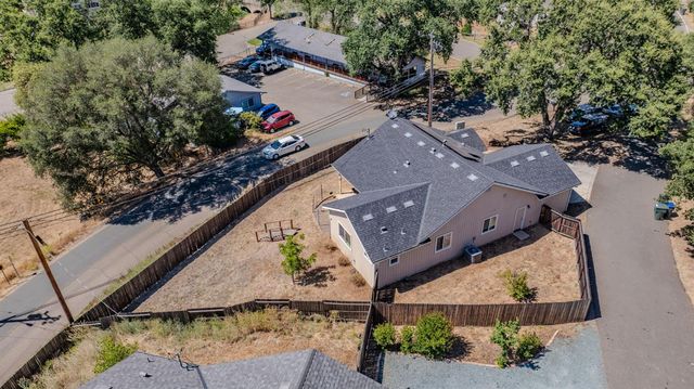 1016 Jackson Gate Rd, Jackson, CA 95642