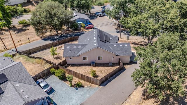 1016 Jackson Gate Rd, Jackson, CA 95642