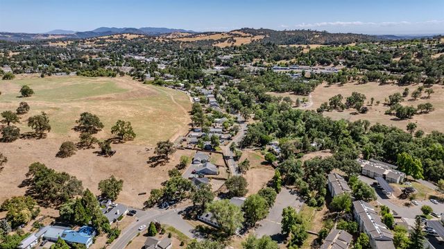 1016 Jackson Gate Rd, Jackson, CA 95642