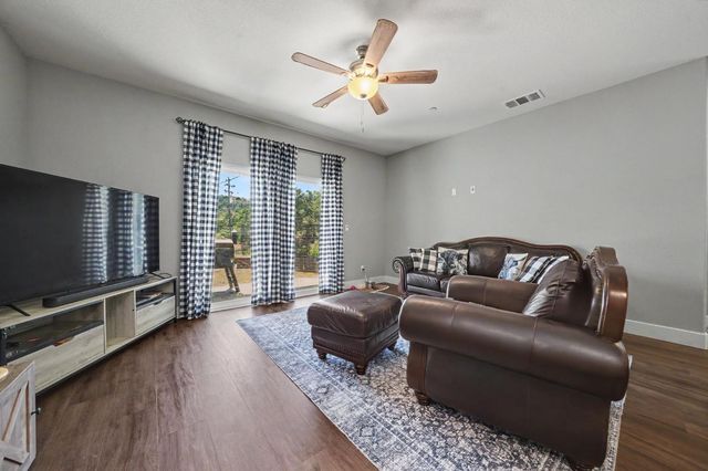1016 Jackson Gate Rd, Jackson, CA 95642