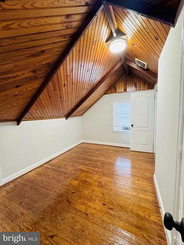 1111 EDMONSTON DR, Rockville, MD 20851