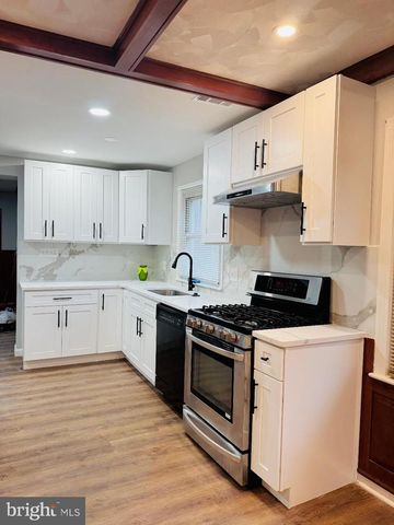 1111 EDMONSTON DR, Rockville, MD 20851