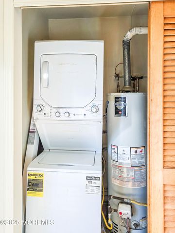 1302 Bradley Court, Princeton, NJ 08540