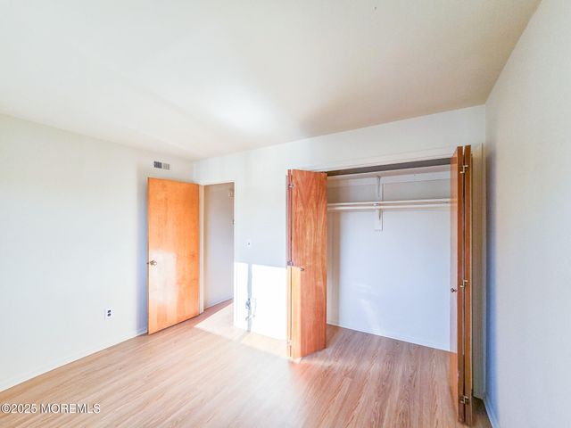 1302 Bradley Court, Princeton, NJ 08540