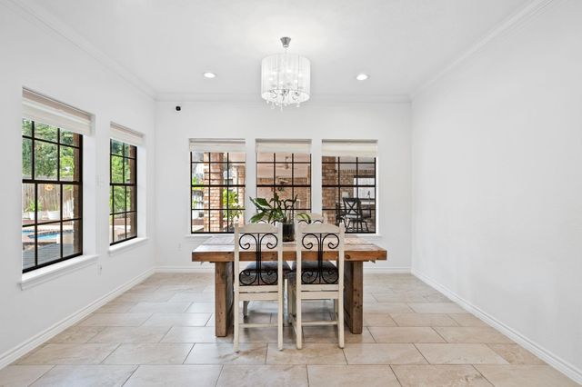 12106 Cypresswood Drive, Houston, TX 77070