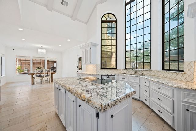 12106 Cypresswood Drive, Houston, TX 77070