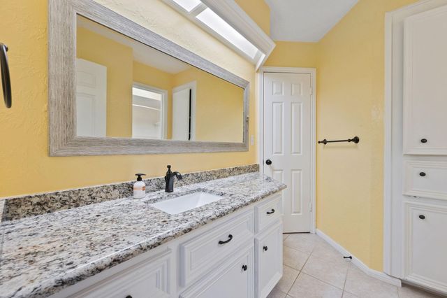 12106 Cypresswood Drive, Houston, TX 77070