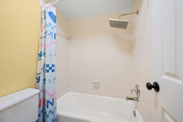 12106 Cypresswood Drive, Houston, TX 77070