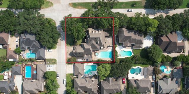 12106 Cypresswood Drive, Houston, TX 77070