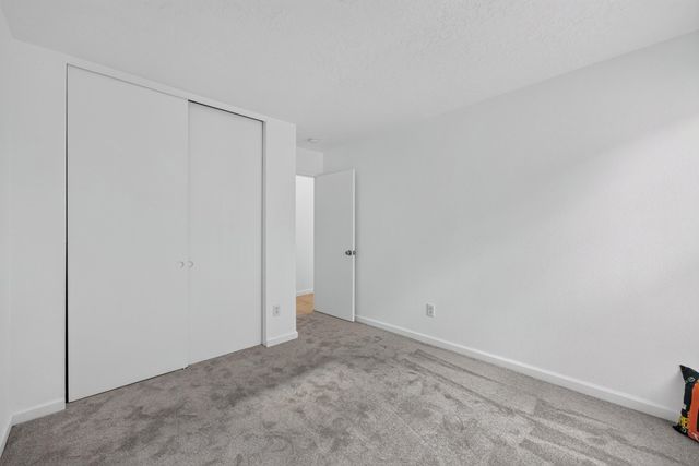 7804 Crepe Myrtle Road SW, Albuquerque, NM 87121