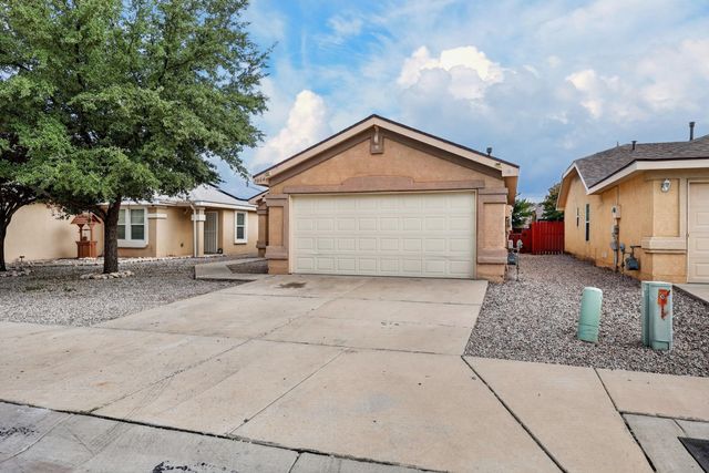 7804 Crepe Myrtle Road SW, Albuquerque, NM 87121