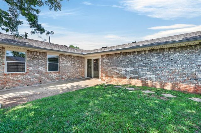 517 NW 139th Street, Edmond, OK 73013