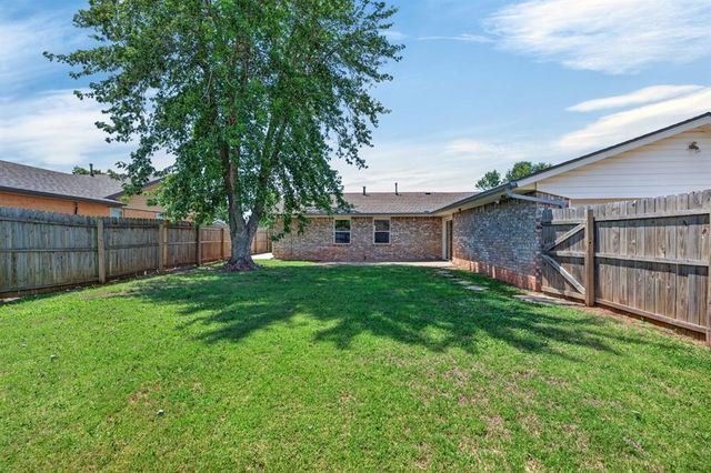 517 NW 139th Street, Edmond, OK 73013