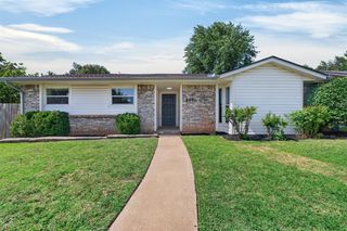 517 NW 139th Street, Edmond, OK 73013