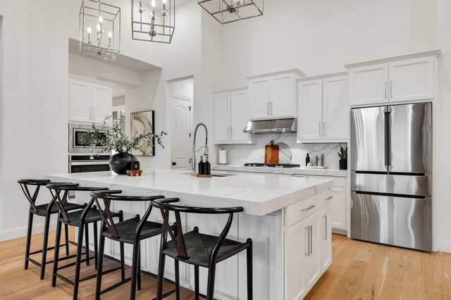 1221 13th Street, Argyle, TX 76226