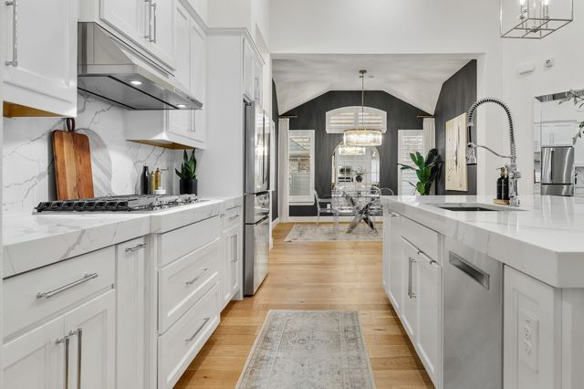 1221 13th Street, Argyle, TX 76226