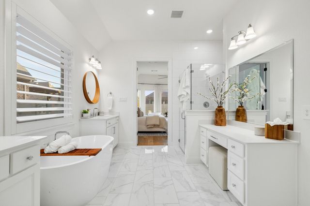 1221 13th Street, Argyle, TX 76226