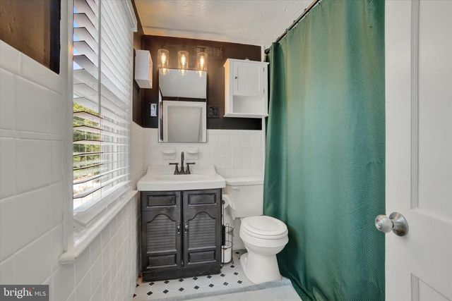 114 GREYSTONE RD, York, PA 17402