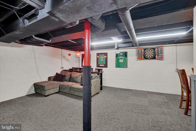 114 GREYSTONE RD, York, PA 17402