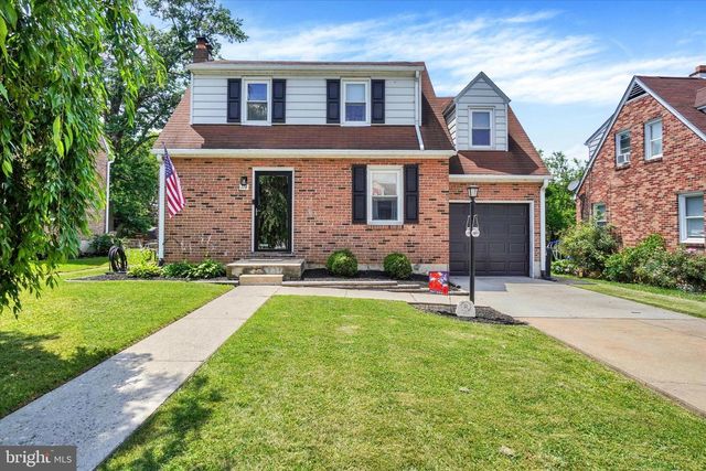114 GREYSTONE RD, York, PA 17402