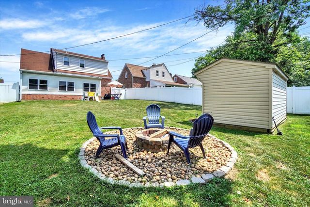 114 GREYSTONE RD, York, PA 17402
