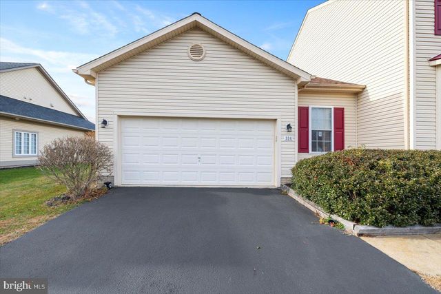 334 FRIENDSHIP LN, Gettysburg, PA 17325