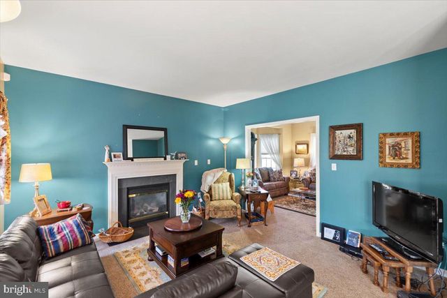 334 FRIENDSHIP LN, Gettysburg, PA 17325